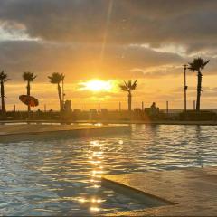 Nice appartement with a view on the sea and the pool