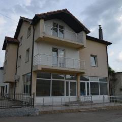 Apartmani Previja