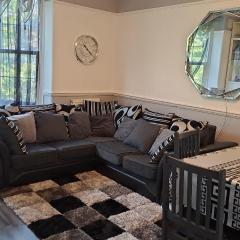 3 bedroom Brixton Apartment