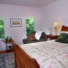 Bear Flag Inn