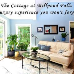 Luxury Cottage at Millpond Falls