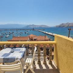 Apartment Igor with Balcony and Sea View