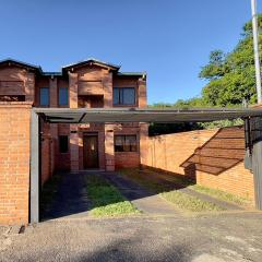 Duplex Ycua San Carlos, Luque - a 10 minutos de Aeropuerto