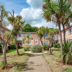 Garden Apartment - Uk44654