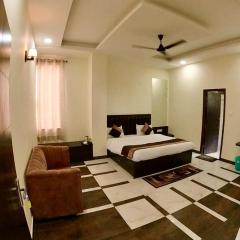 Hotel Govindam Elite