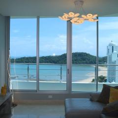 15B Stunning Oceanfront Views Panama Resort Life