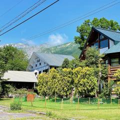 Hakuba Pension & Log Hotel Meteor