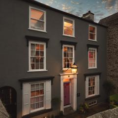 One Drake Road, Tavistock, Devon