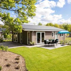 Modern chalet in Park De Veluwe