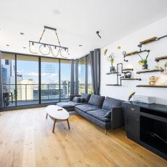 Stunning New 2 Bedrooms Apt Shopping & Parking