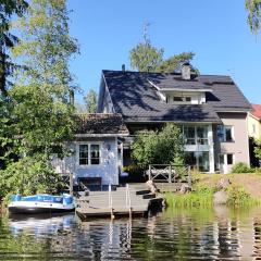Room by Lake 10 minutes from Tampere centrum
