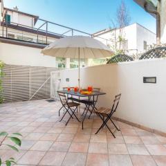 La casa di Remo Ground-Floor with a patio