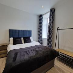 Apartment 4 Tynte Hotel. Mountain Ash. Just a short drive to Bike Park Wales