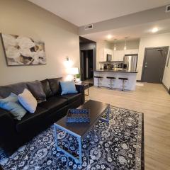 520 Neil Luxury 2 Bedroom