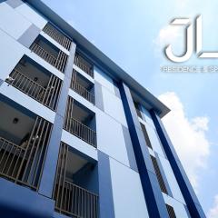 J & L Residence and Spa