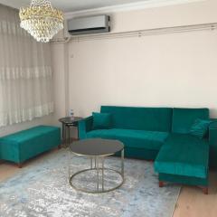 Vintage Square apartment in Zeytinburnu