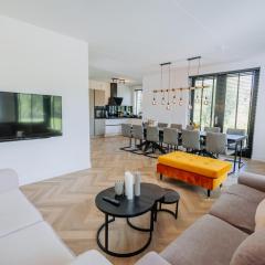 Brand new bright luxurious villa in Amsterdam!