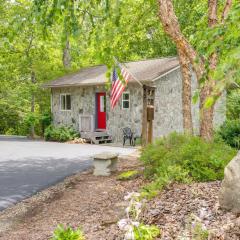 Charming Studio Cottage in Brasstown Secluded Gem