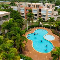 Coqui Beach Home, Paseo del Faro Combate