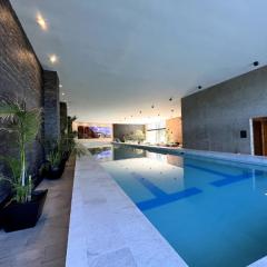 Luxury 3BR Apartment w Pool, Spa & Stunning Views
