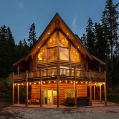 Bearfoot Chalet by NW Comfy Cabins