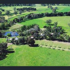 Glenisla Farm House