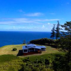 King Tide House - Ocean Views