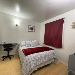Private Room with Private Bathroom near City College of SF