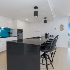 Aqua View 504, 29 Canberra Tce, Kings Beach