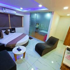 HOTEL ROCK