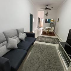 Q&R Homestay Residence