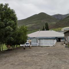 Xinaliq Qonaq Evi