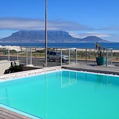 Cape Town Beachfront Accommodation in Blouberg