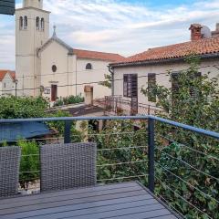 Nice Apartment In Funtana With Kitchen