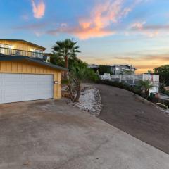 LOVELY Ocean View Beach House 3BR Sleeps 9