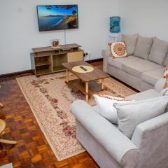 Classy African - themed 1 BR apartment in Karen