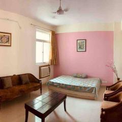 home away from home close to Delhi Airport and Metro two bedroom