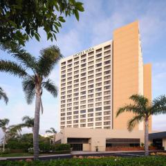 Hotel Fera Anaheim, a DoubleTree by Hilton Hotel