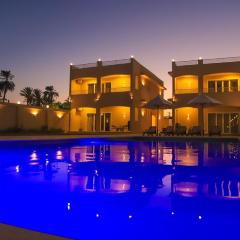 Royal Nile Villas - Pool View Apartment 2