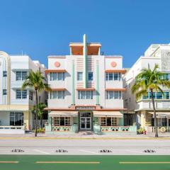 Hilton Vacation Club Crescent on South Beach Miami