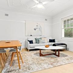 'Four Keeps' A Cosy North Sydney Wharf Hideaway