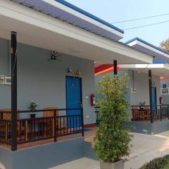 หม่อนเมือง รีสอร์ท