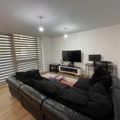 Spacious 2 Bedroom Modern Flat