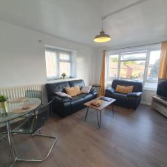 Toni's Hub - 2 bed City Centre Apartment