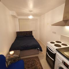 Argyll Studio Apartment - Luton Airport