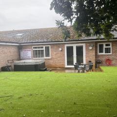 Immaculate 2-Bed Bungalow in Snettisham