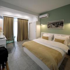 konak rooms l Skanderbeg Square