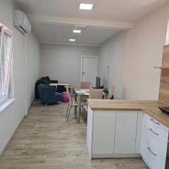 Apartman LENI2 u centru Zajecara