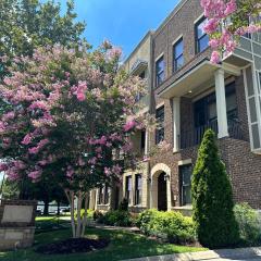 East Nashville Gem: Stylish 3BR w/ Rooftop Hot Tub