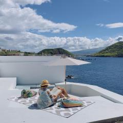 Cliff House, Azores splendid Ocean View